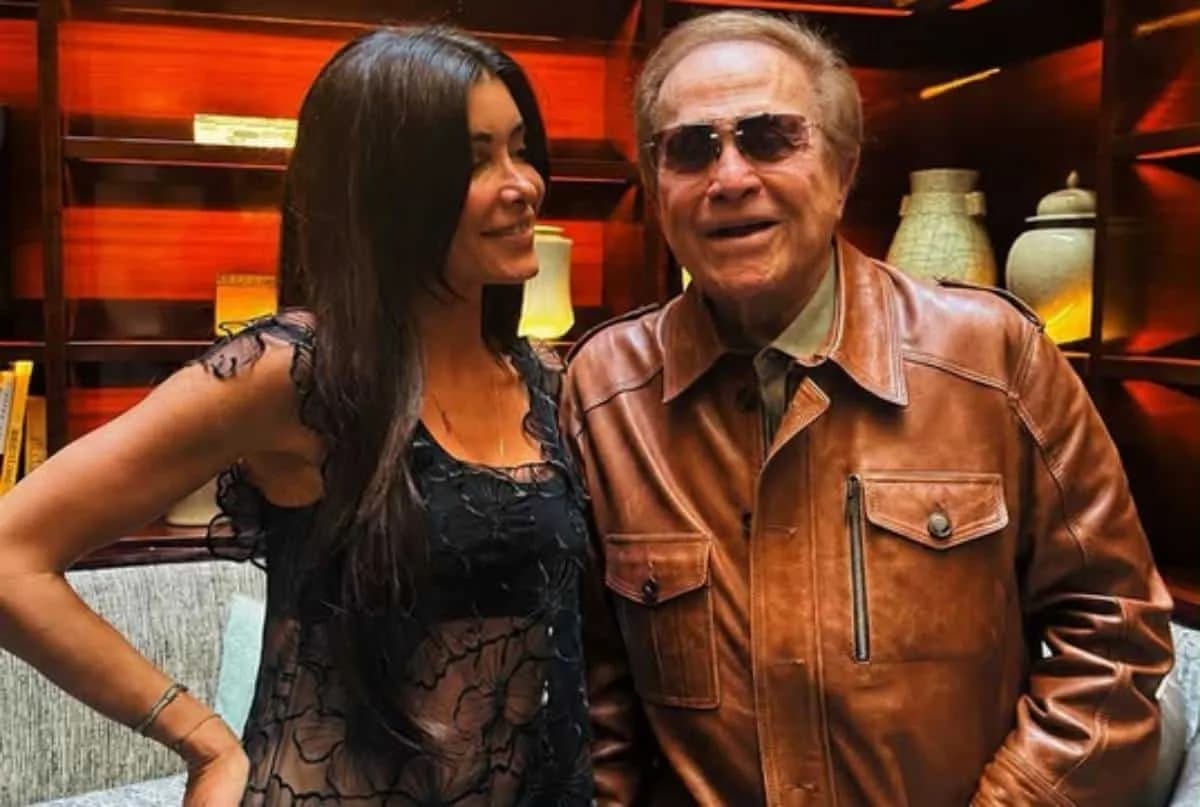 Jenifer revisite Dalida, Orlando l’épaule