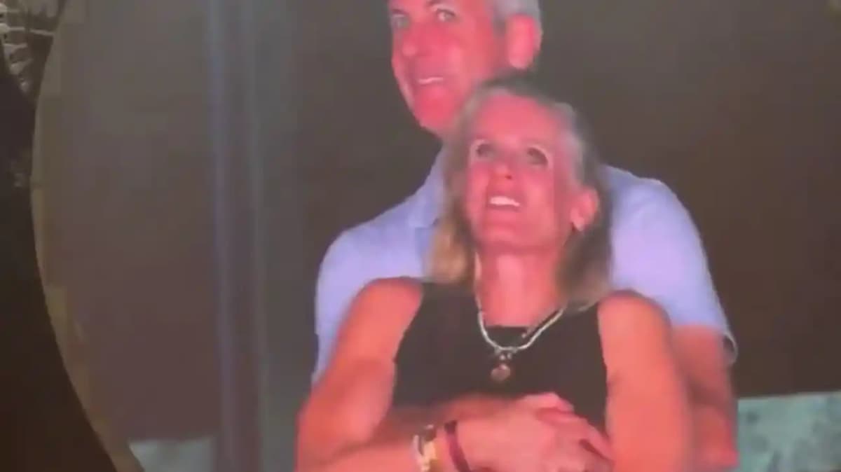 Astronomer: Caught on camera hugging the CEO, HR Director Kristin Cabot resigns