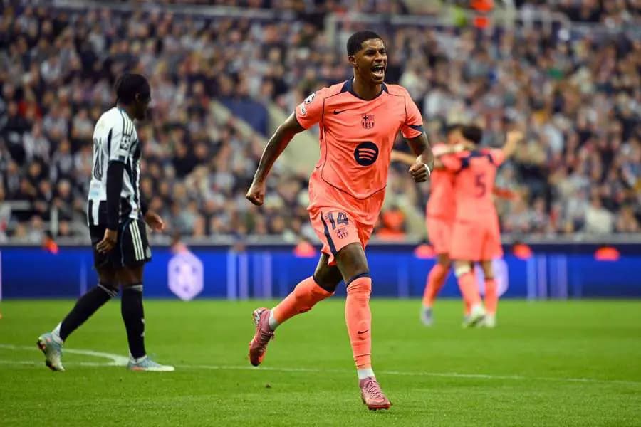 Champions League: Rashford ties a Messi record