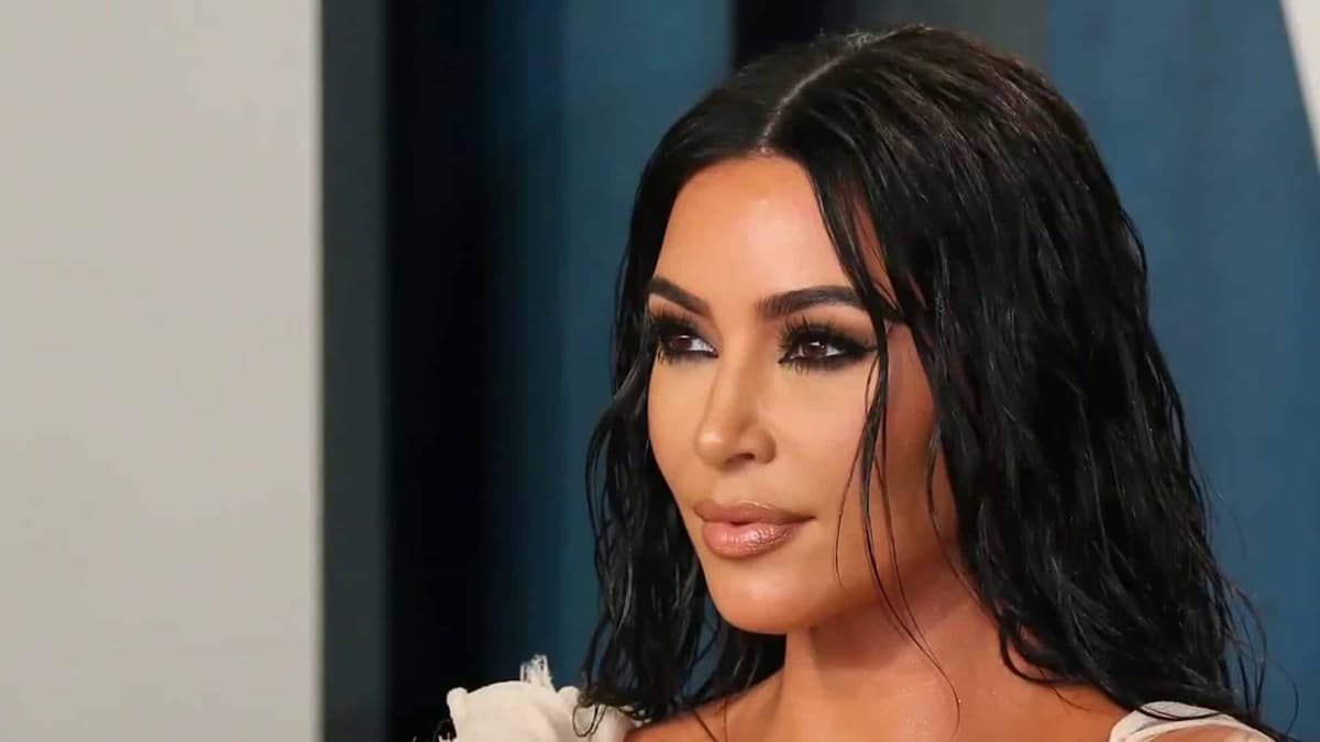 Kim Kardashian fails her law exam again