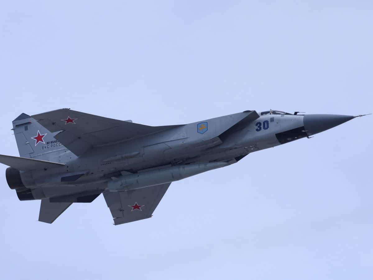 Livraisons d’avions à l’Ukraine: le Royaume-Uni « conscient des risques d’escalade »