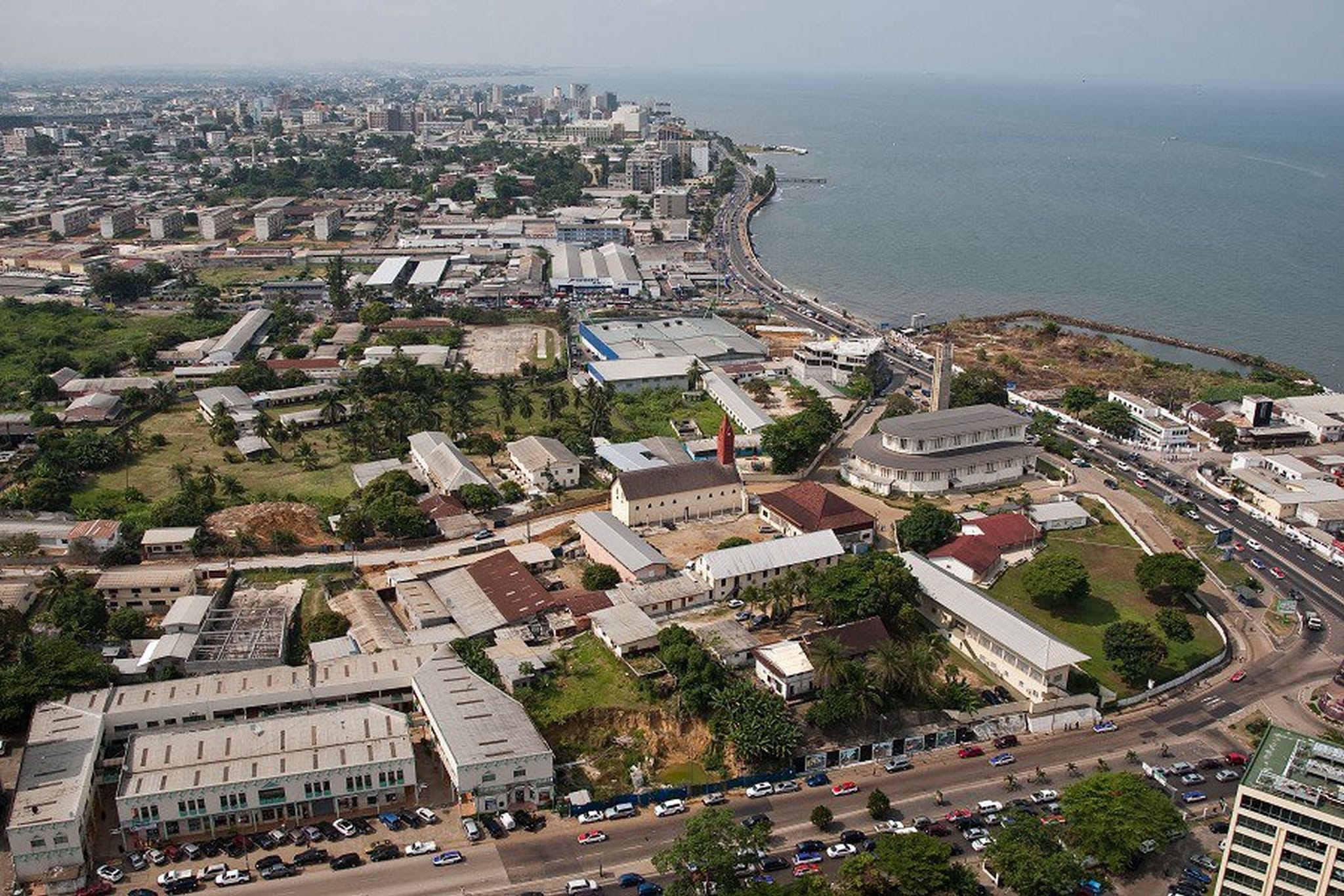 Gabon: les putschistes ne sont pas opposés à  la présence militaire de la France