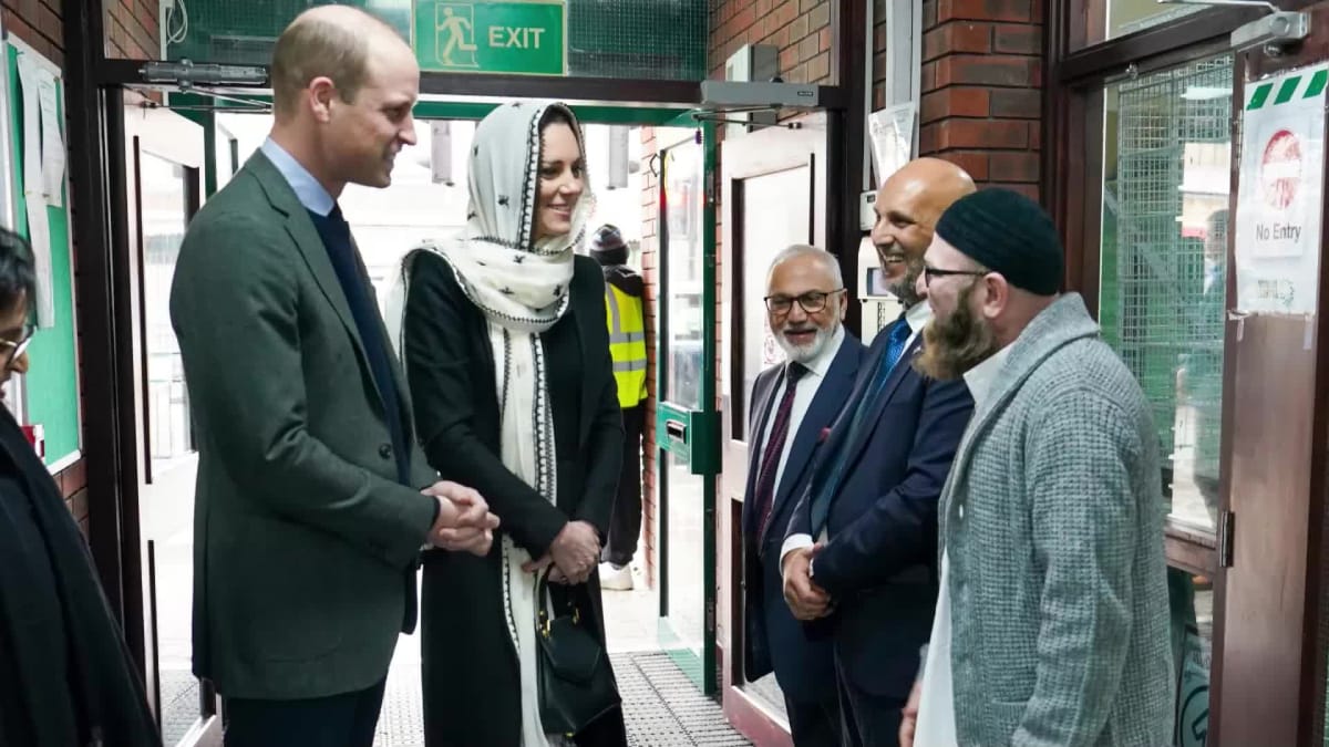 Malaise royal:Â un imam refuse de serrer la main de Kate Middleton (vidéo)