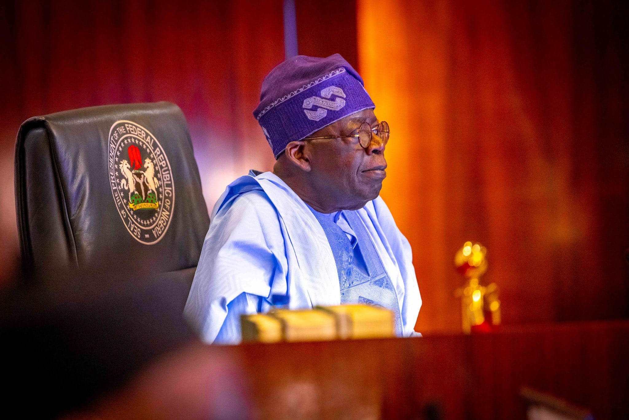 Nigéria: le président Bola Tinubu s’envole pour Paris, premier voyage à l’étranger