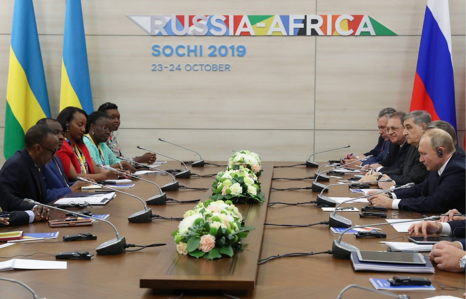 Sommet Russie-Afrique: absence de nombreux chefs d’Etat, le Kremlin accuse l’Occident