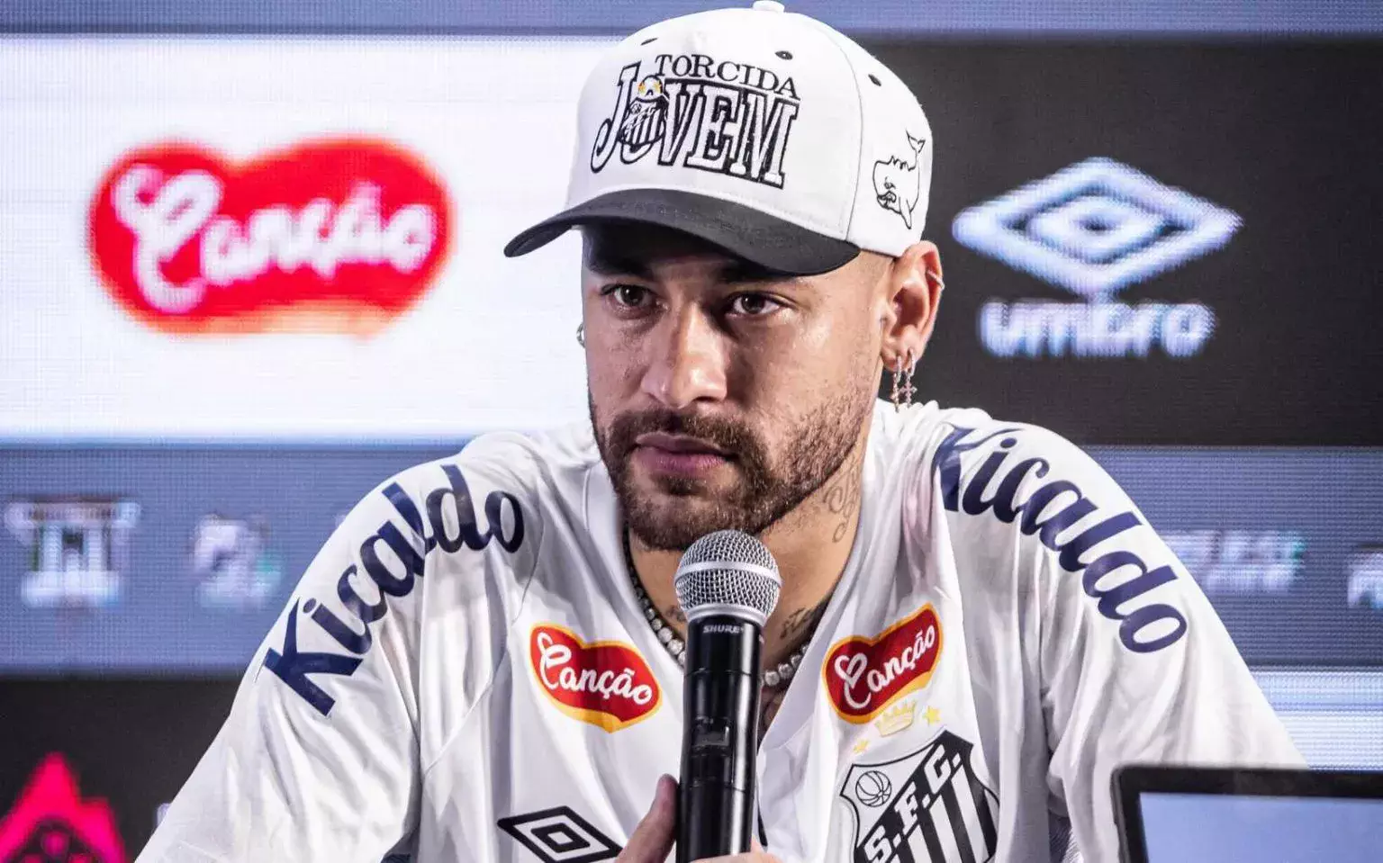 Santos : Neymar victime d’une blessure musculaire à la cuisse droite