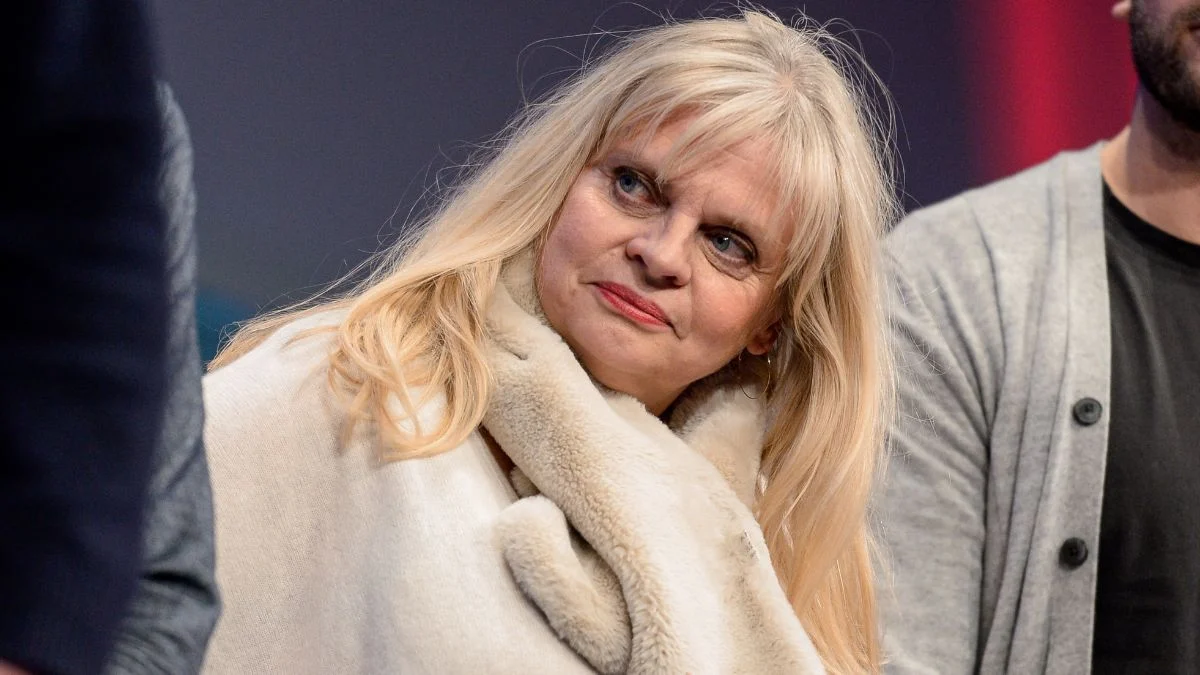 Une actrice affirme ‘Je vais mourir’ après un grave accident