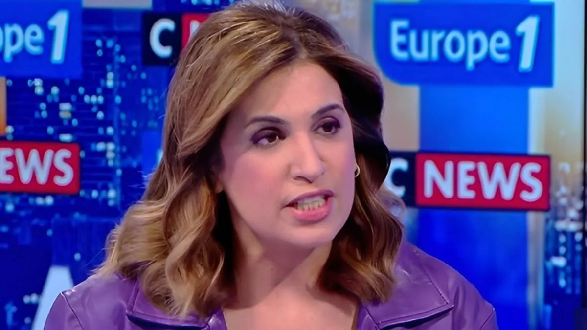 Sonia Mabrouk impassible face à Marion Maréchal