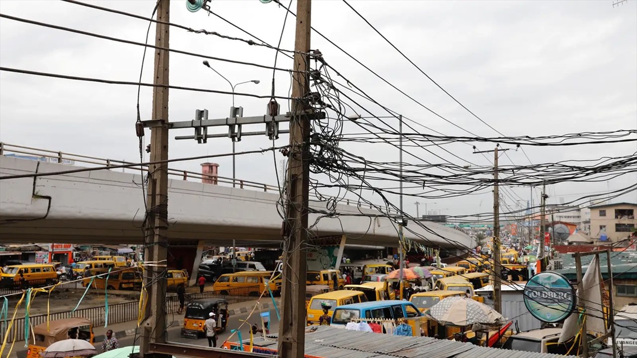 Nigeria : AFC co-conseiller d’une émission obligataire de 501 milliards de nairas pour assainir le secteur de l’électricité