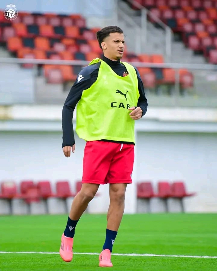 Football : Rayane Mahrouz de retour à l’USM Alger