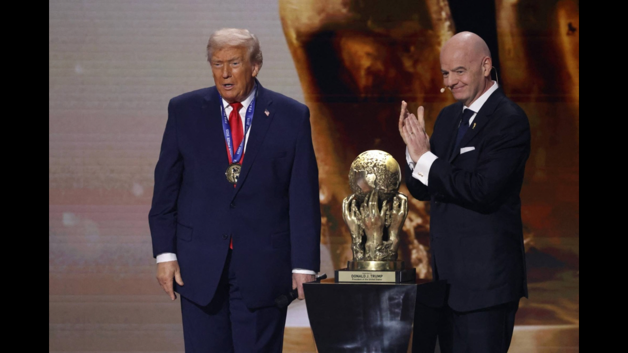 FIFA: Gianni Infantino sollicite le soutien de Donald Trump pour sauver sa présidence (média)