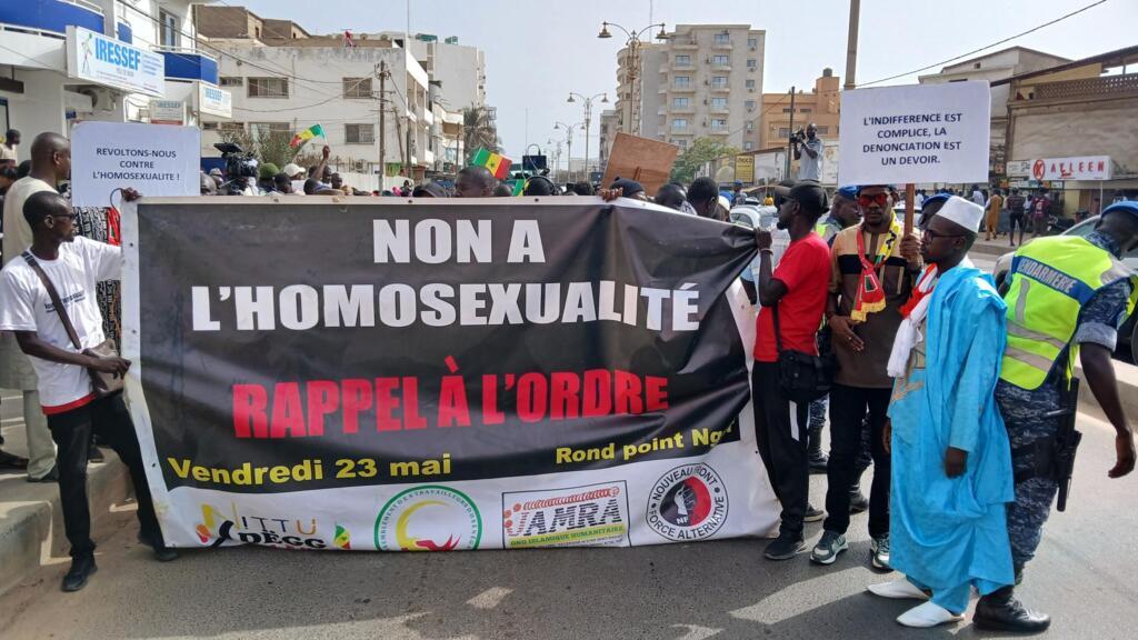 Sénégal : les femmes lesbiennes désormais visées par la répression policière, selon une association