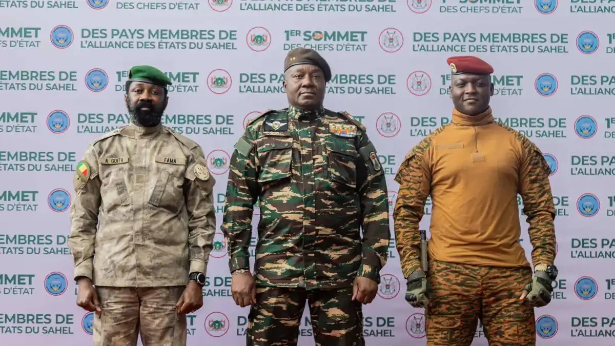 Après la rupture diplomatique du Burkina, l’AES désormais alignée face à Paris