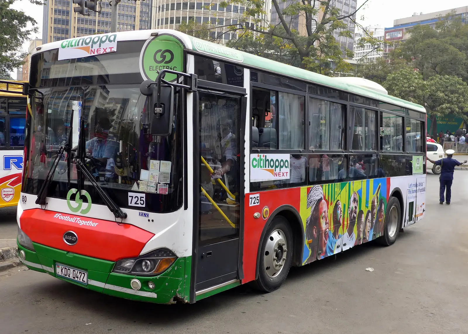 Kenya : NCBA et BasiGo lancent un financement pour 1 000 véhicules électriques