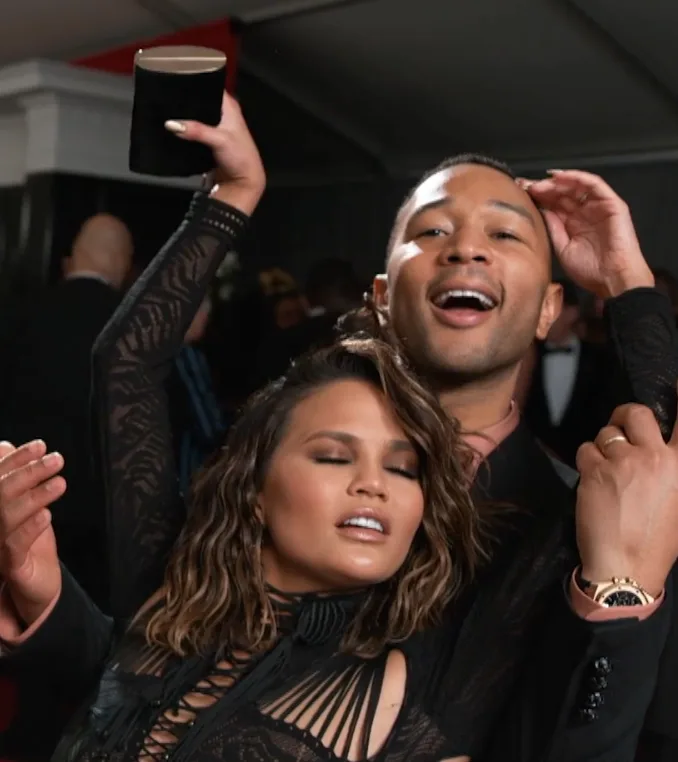 Après 13 ans de mariage, Chrissy Teigen promet de choisir encore John Legend