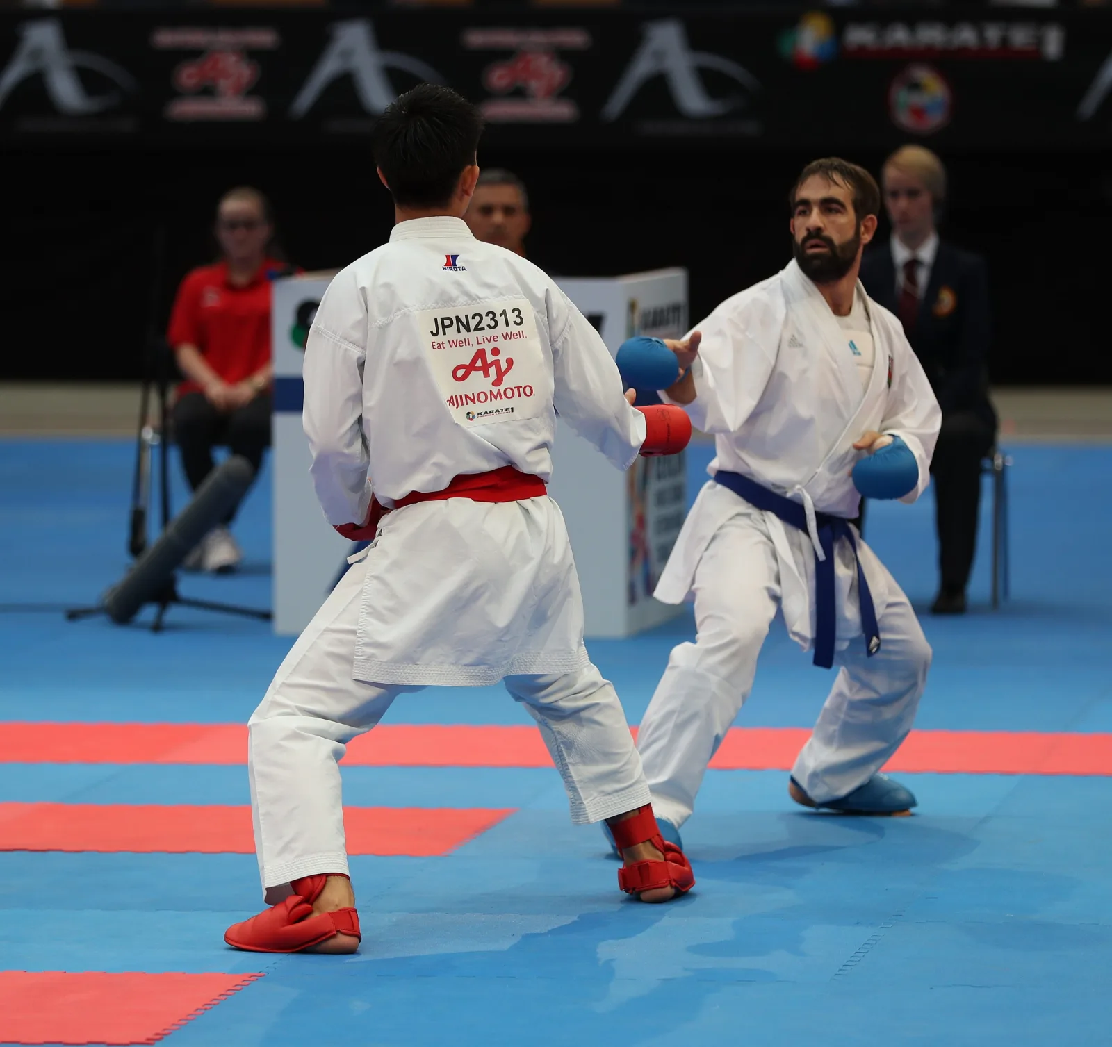 Karaté : Ihsane Adjanonhoun sacré champion d’Afrique, Kpadonou en argent