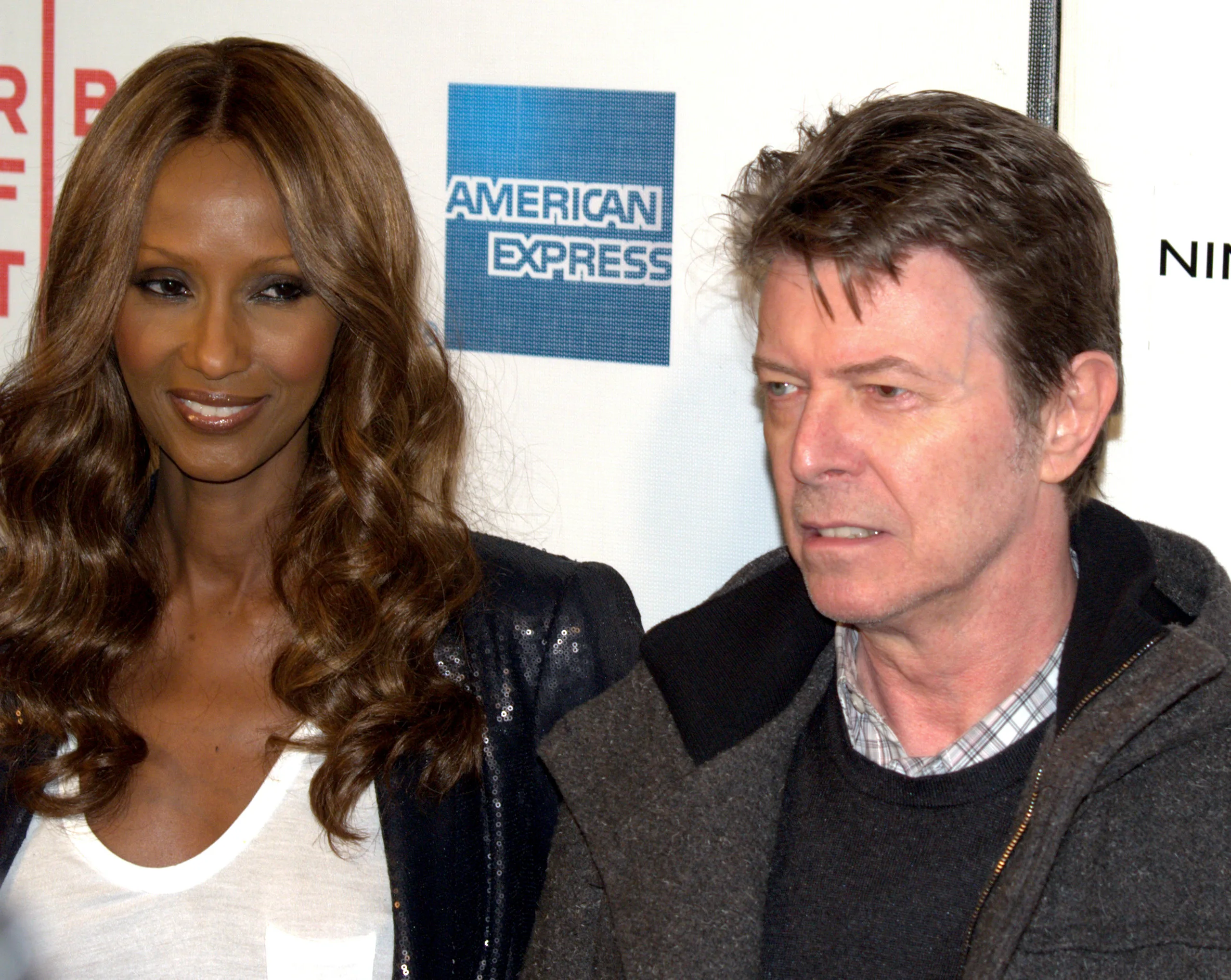 Iman révèle avoir différé son deuil pour soutenir la fille de David Bowie