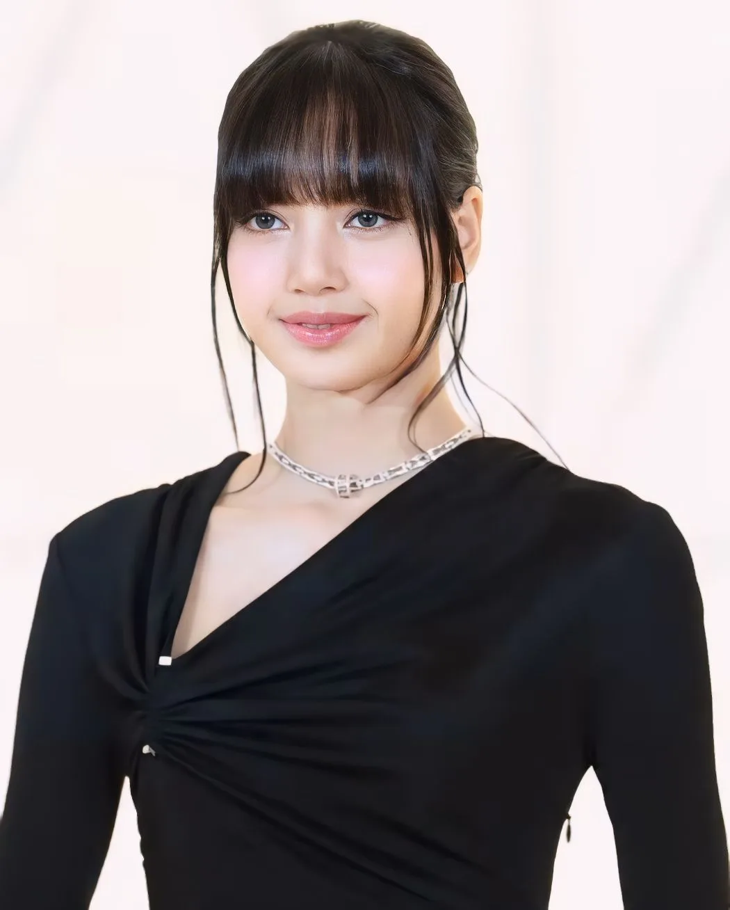 BLACKPINK : Lisa révèle avoir caché plusieurs relations pour protéger le groupe