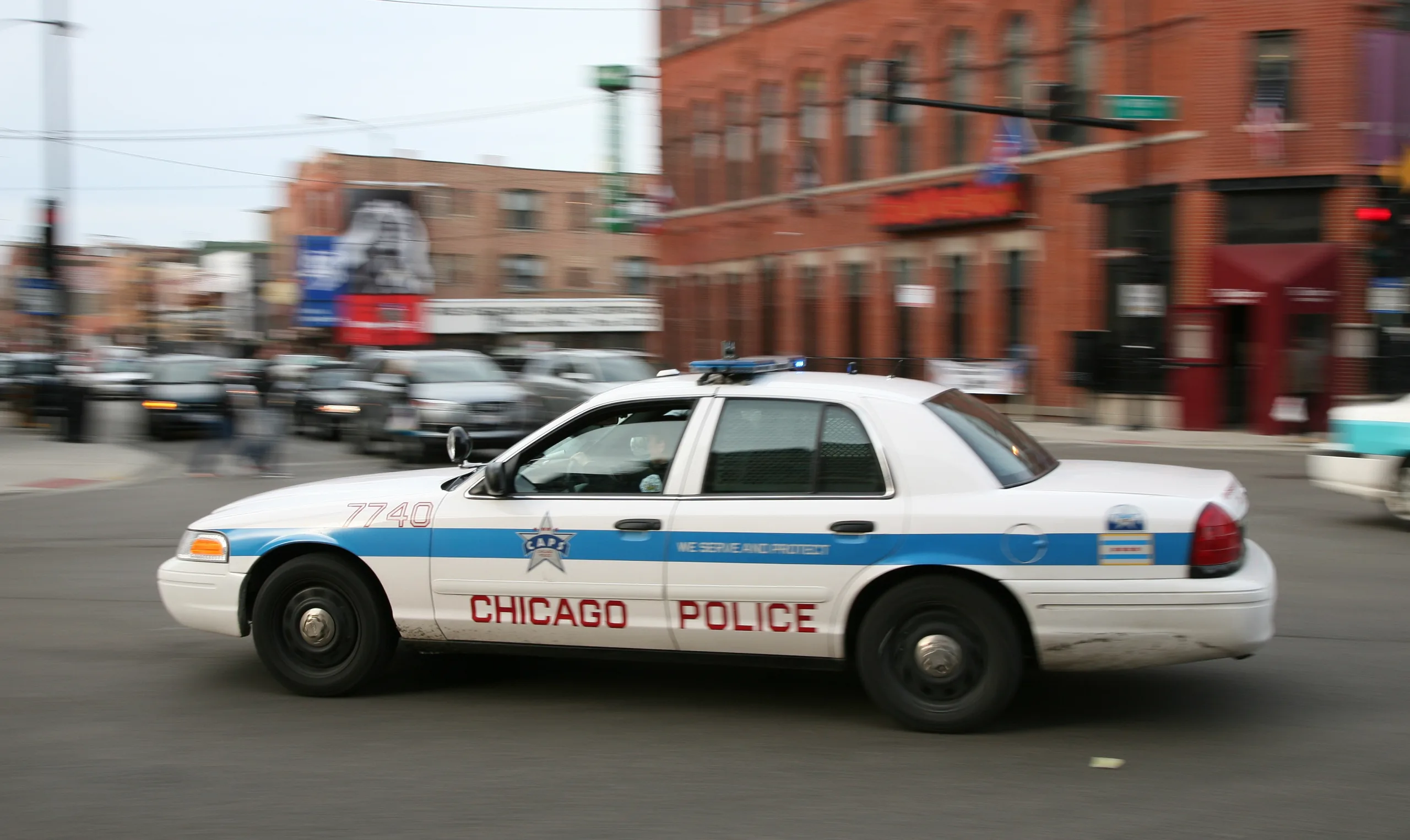 BloodHound Q50 tué à 22 ans dans une embuscade à Chicago