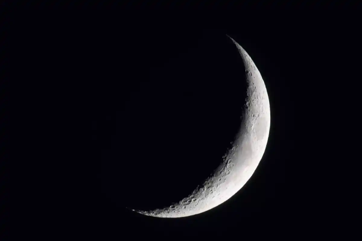 The New Moon of March 10: It Impacts the Finances of These 4 Zodiac Signs