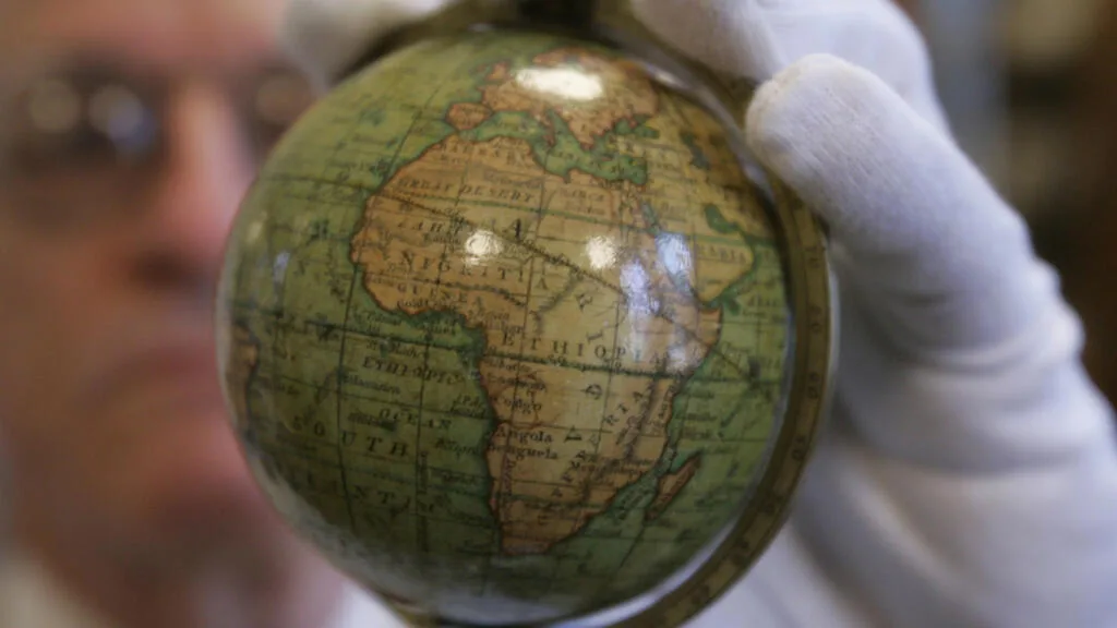 Togo: Dussey denies that ‘Correct the Map’ serves Russia