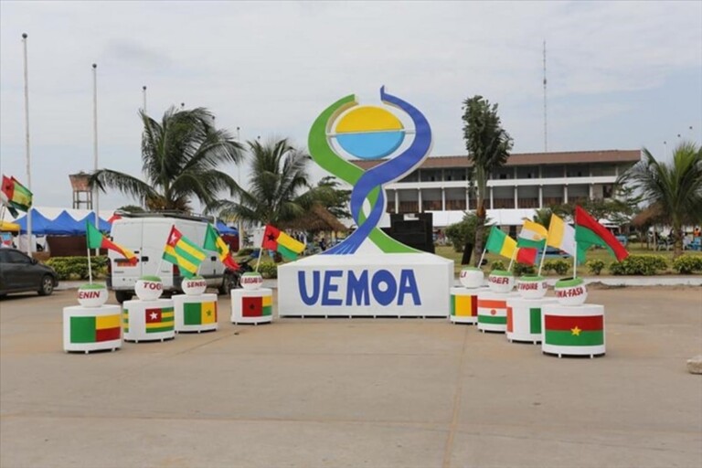 UEMOA: signature du protocole d’accord de la création de l’Observatoire régional du Littoral Ouest Africain à  Lomé