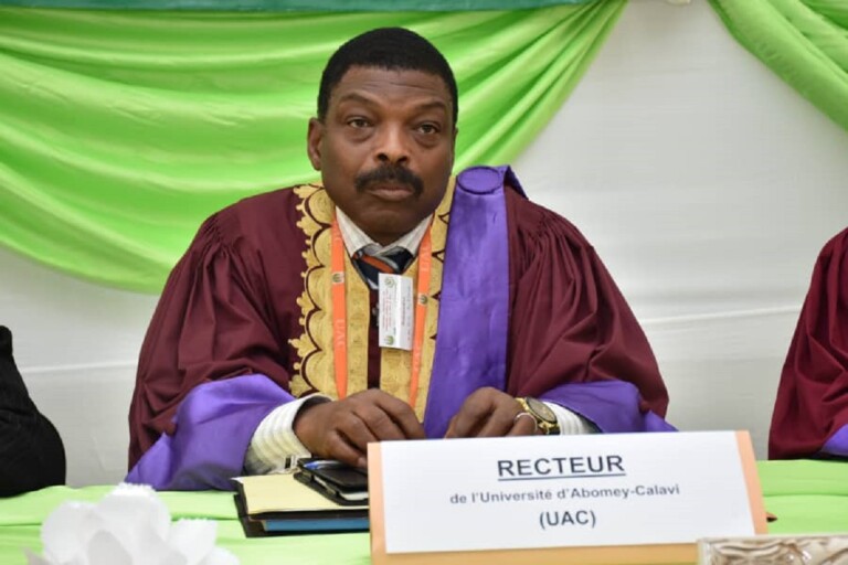 FÃ©licien Avlessi, Professeur titulaire de Chimie organique, recteur de l'UniversitÃ© d'Abomey-Calavi, nommÃ© ce mercredi 13 octobre 2021