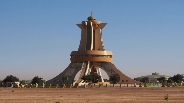 Monument-des-martyrs-Ouagadougou