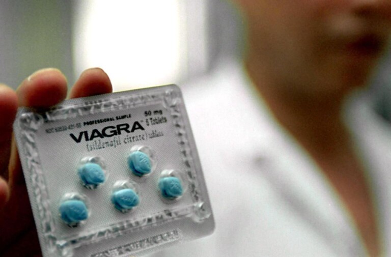 Indonésie: un homme arrêté pour vol de pilules de Viagra dans une pharmacie