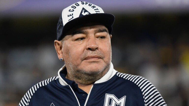 « Ils l’ont tué »: le fils de Diego Maradona révèle avoir « une idée de l’assassin de son père »