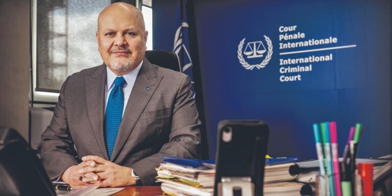 Karim Khan mercredi dans son bureau, La Haye (Pays-Bas).