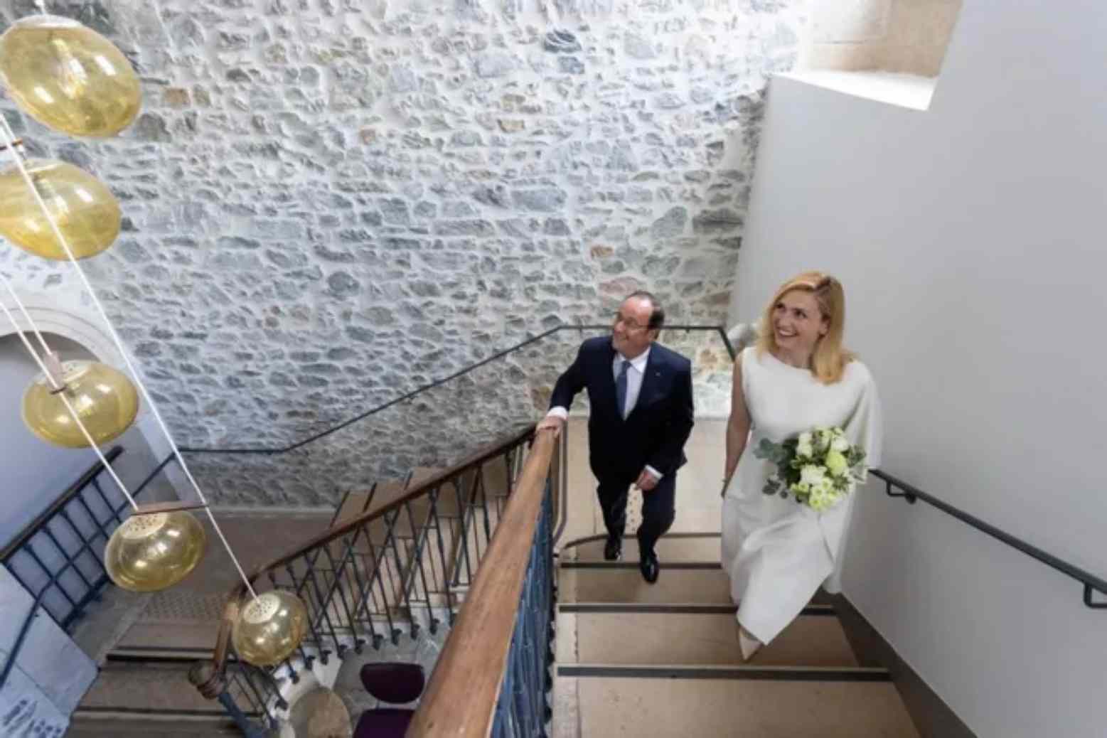 François Hollande et Julie Gayet se sont mariés Ã  Tulle samedi 4 juin dans l'intimité © Agnès GAUDIN