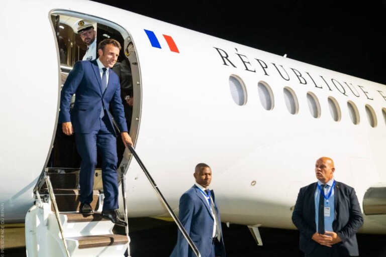 ArrivÃ©e d'Emmanuel Macron Ã  Cotonou