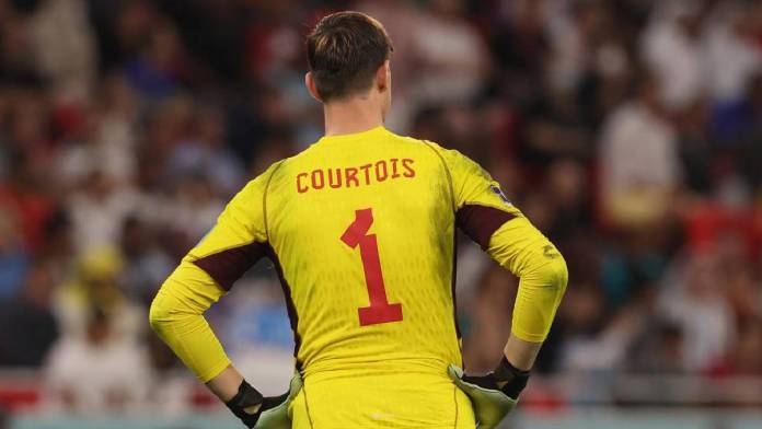 Thibaut Courtois avec le maillot de la Belgique