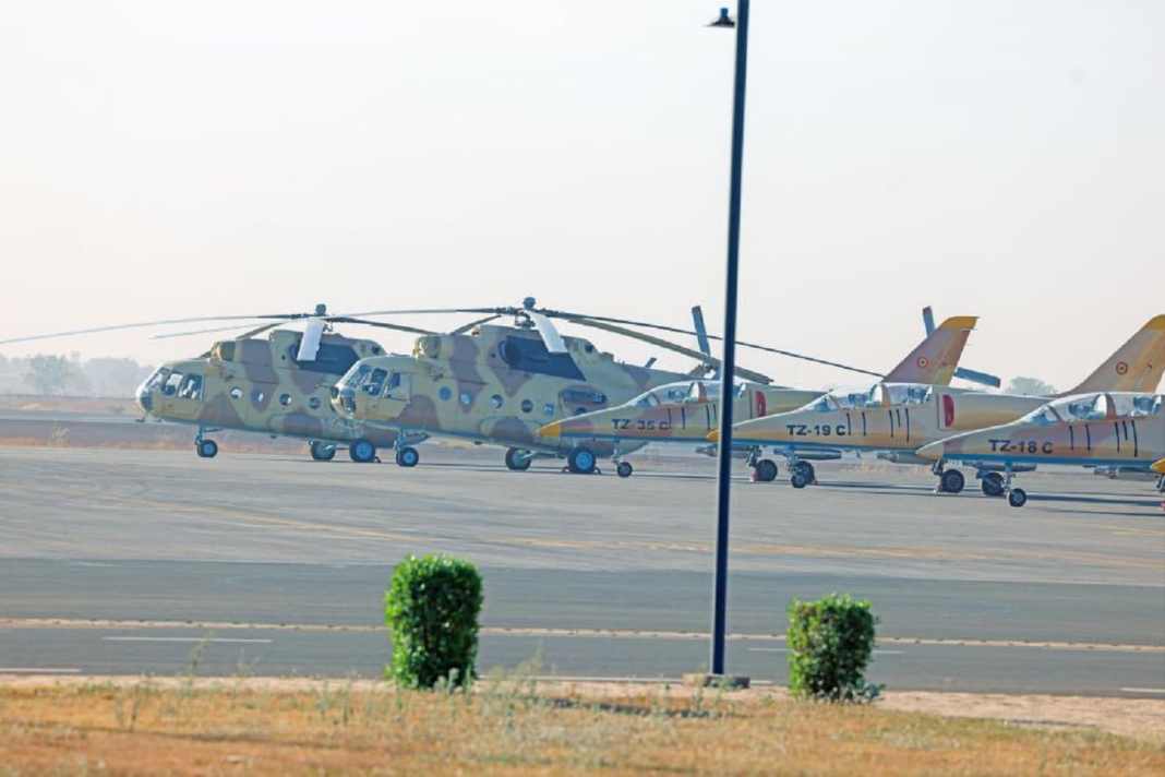 La Russie a livré jeudi plusieurs avions et hélicoptères de guerre au Mali ( jeudi 19 janvier 2023)