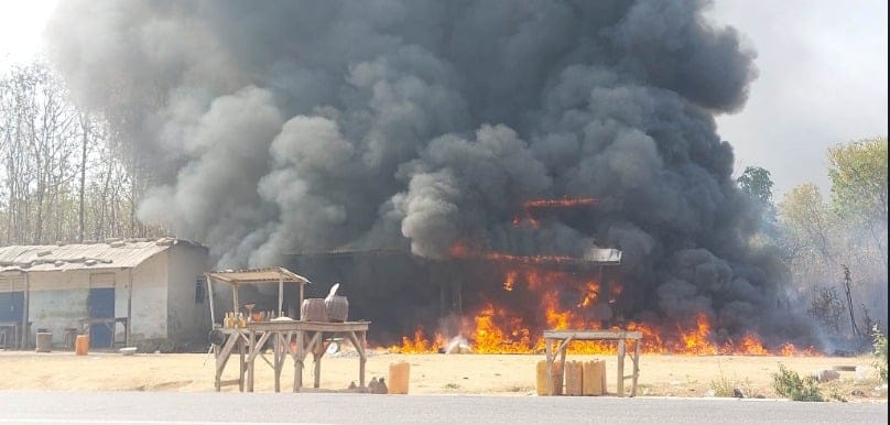 Incendie d'un dépôt de carburant Ã  Savè