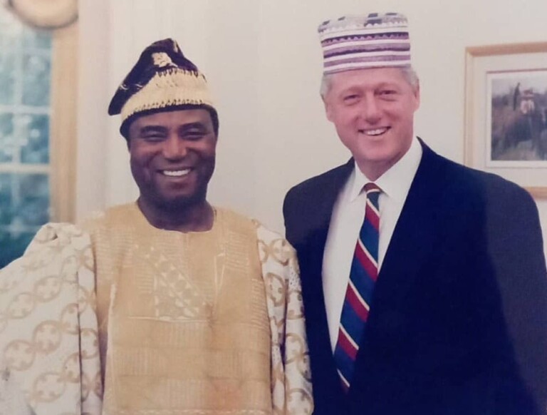 Le PrÃ©sident NicÃ©phore DieudonnÃ© Soglo et prÃ©sident Bill CLINTON Ã  la maison blanche