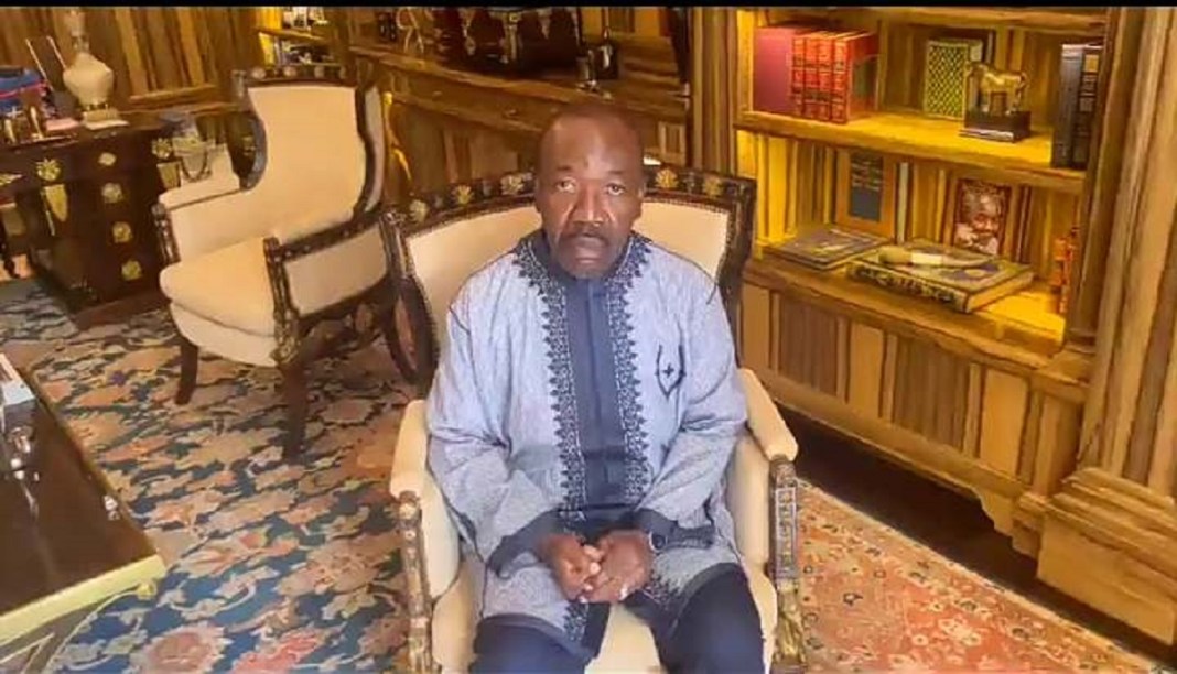 Le président du Gabon Ali Bongo Ondimba, placé en résidence surveillée par des militaires qui l’ont destitué à l’issue d’un coup d’Etat mercredi 30 août 2023