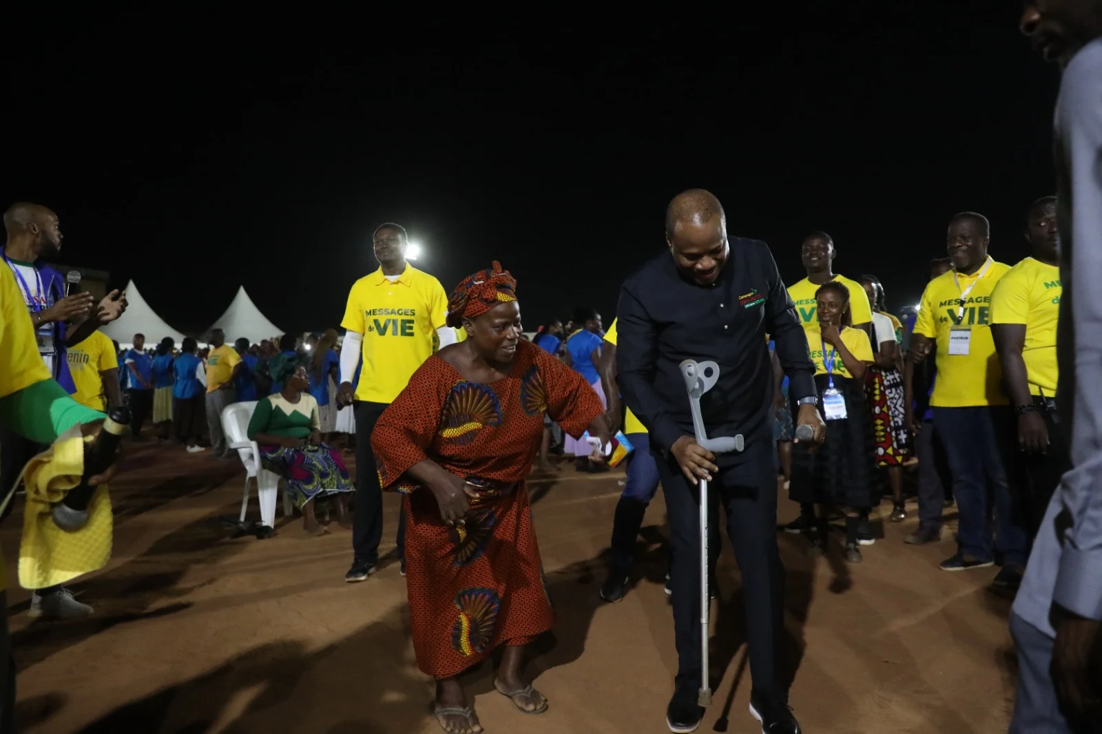 La Campagne "Jésus Sauve Afrique" au Bénin : Un Festival de Miracles et de Solidarité