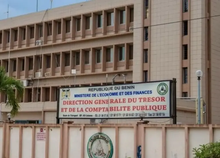 Bénin: un délai de 3 mois donné aux personnes condamnées pour régler les amendes judiciaires