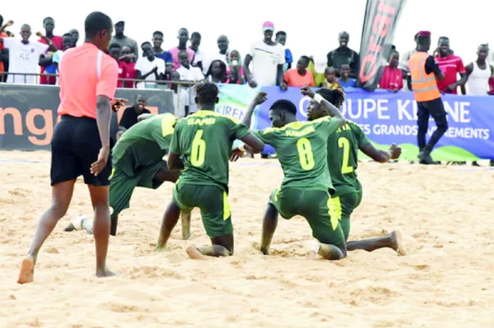 Des Sénégalais célèbrent leur qualification pour la CAN Beach Soccer