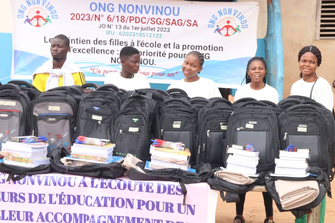 L'ONG NONVINOU et Mathilde Sodokin célèbrent l'excellence scolaire au Couffo