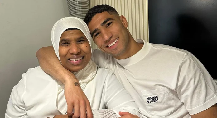 Achraf Hakimi et sa mère