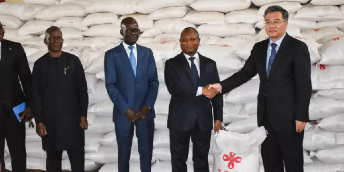la Chine offre 2 400 tonnes de riz au Togo