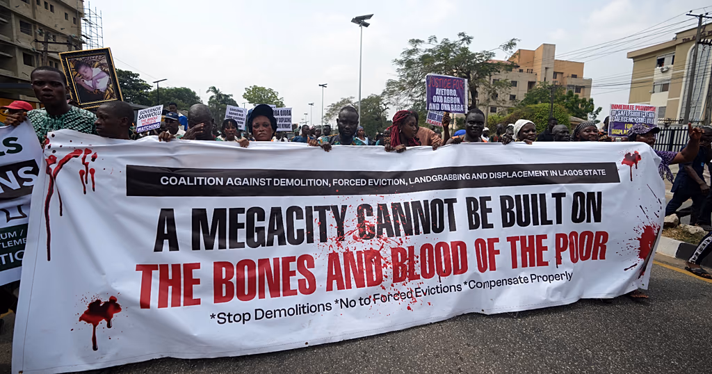 Nigeria : les déplacés des bidonvilles de Lagos réclament une indemnisation