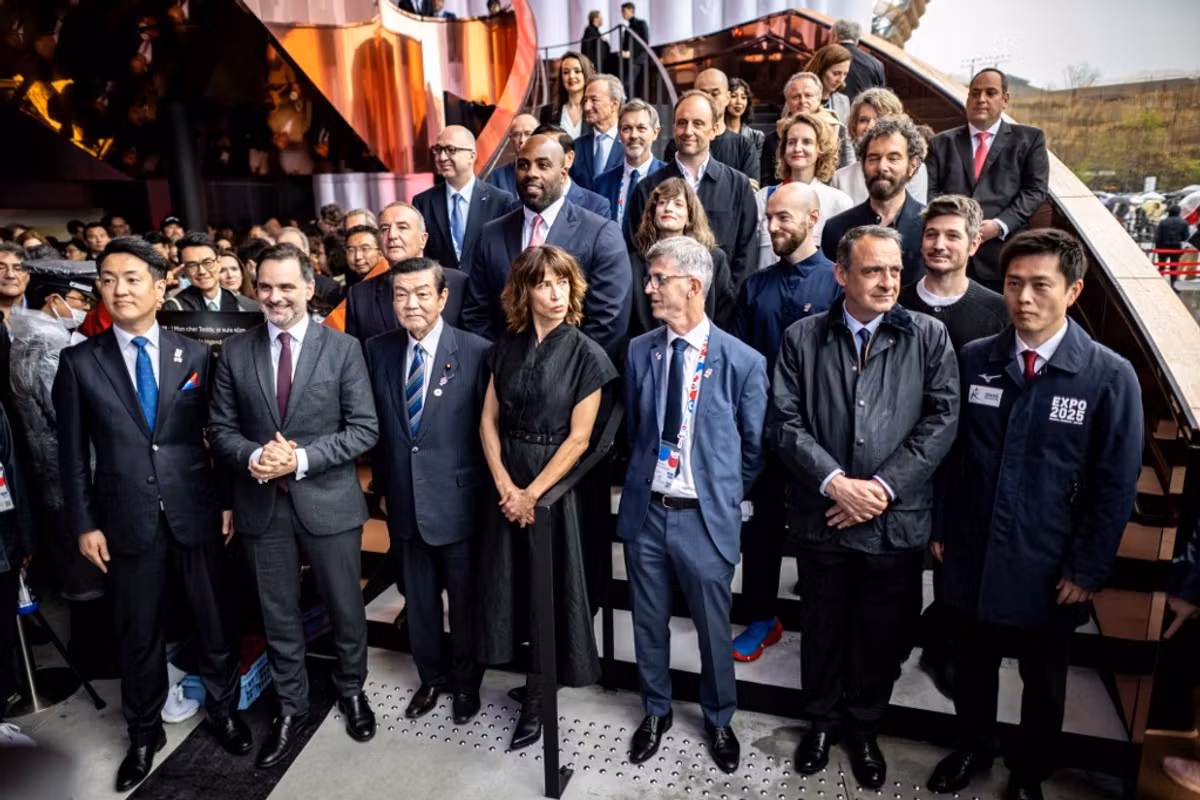 Teddy Riner et Sophie Marceau inaugurent le pavillon français à Osaka