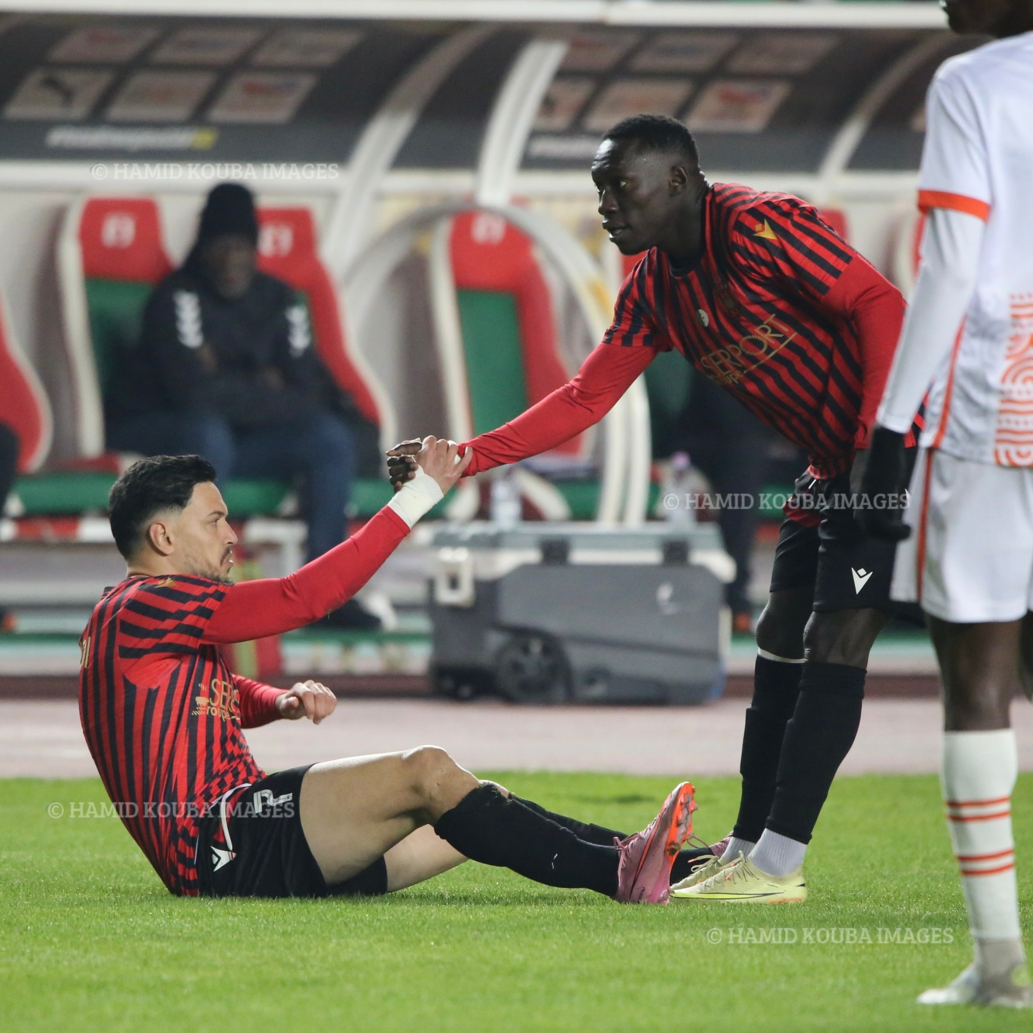 Coupe CAF : USM Alger 2-0 Djoliba — Khaldi scelle la victoire (84&prime;)