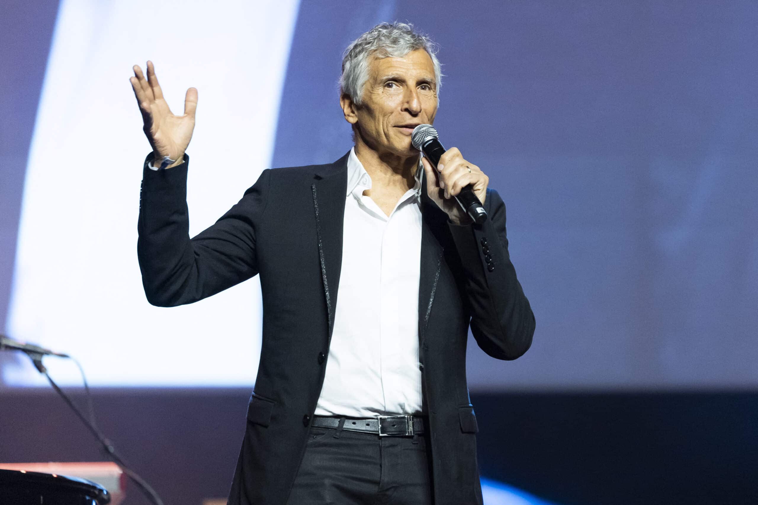 “Gênant…”, Nagui a-t-il volé de l’argent public ? Un confrère prend la parole et évoque sa fortune