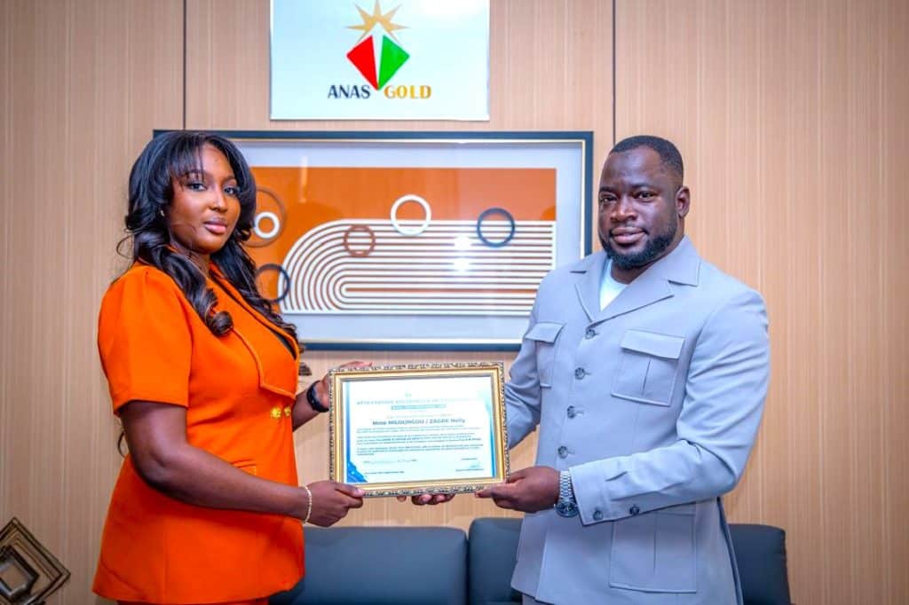 Sahal Tech félicite Nelly Miloungou, première Burkinabè certifiée Program Manager par Microsoft