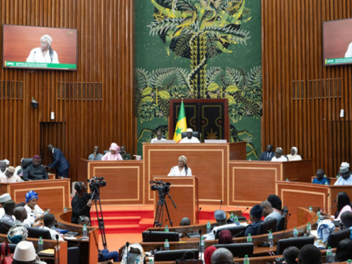 Sénégal : le choix des véhicules des députés au cœur d'une polémique